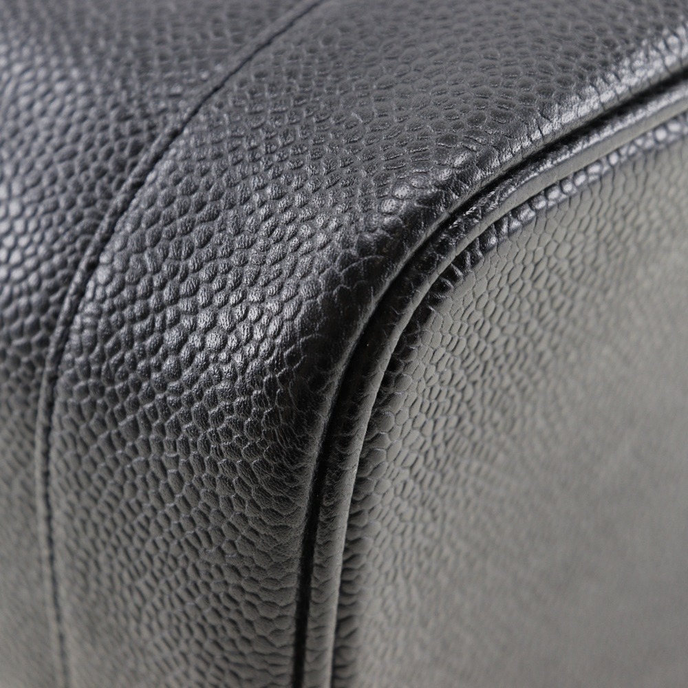 CHANEL Black Caviar Leather Pouch - Picture 4 of 10